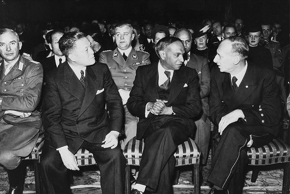 The Old ­Captain In Berlin