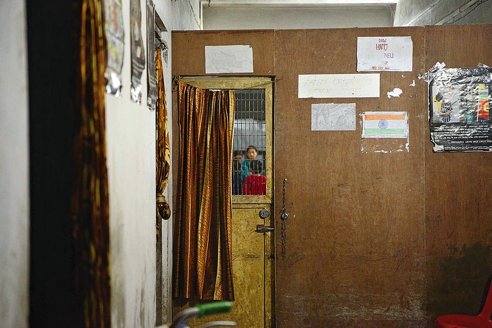 House Of  Flying Cots