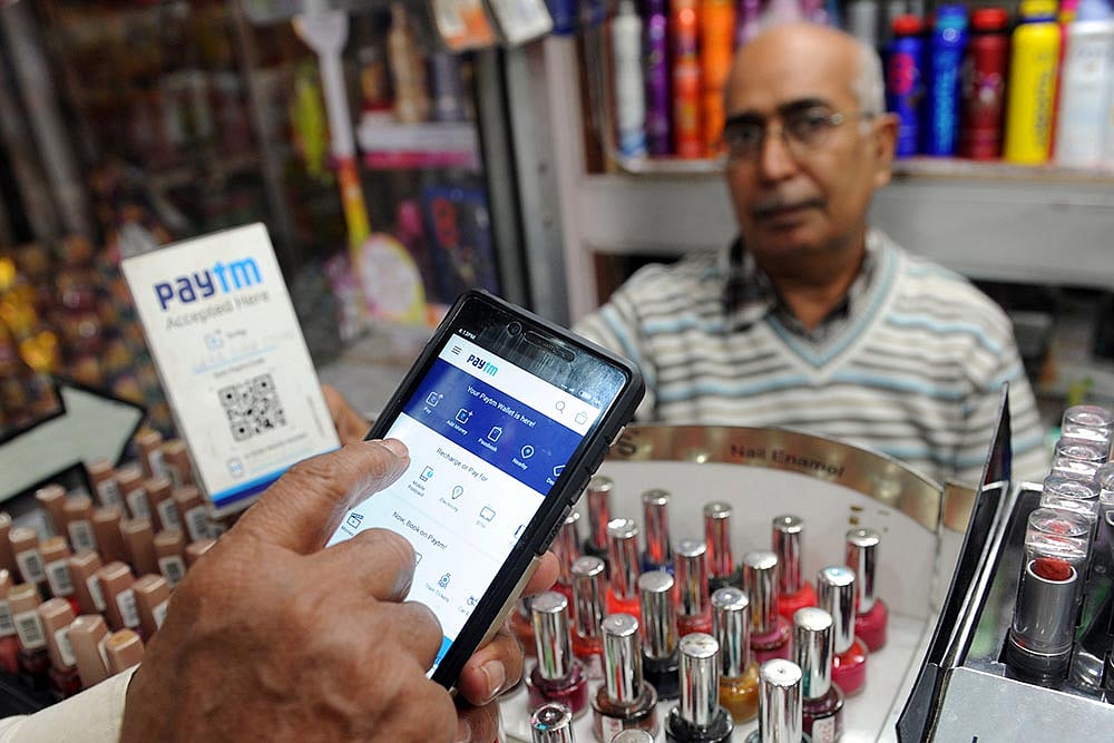 Just Tap For A Lighter Purse