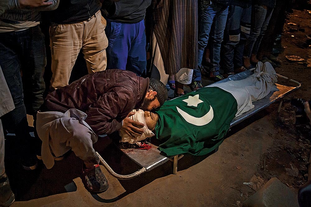 The New Line Is: Kashmir, Suo Motu