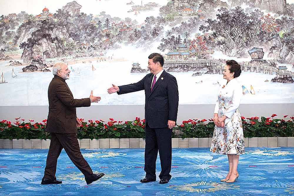 Handshake Hurrah To Hawks