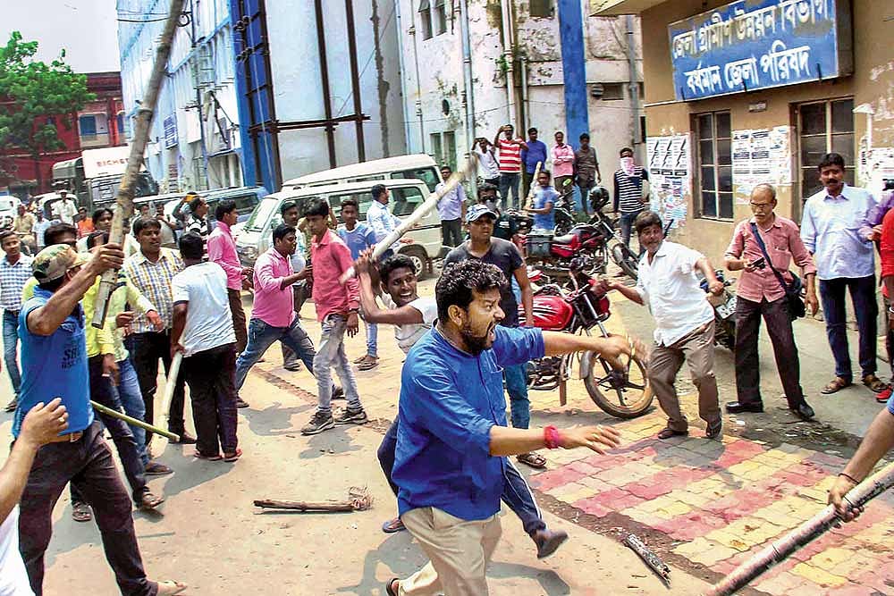 Just Pass The Wine, Comrades