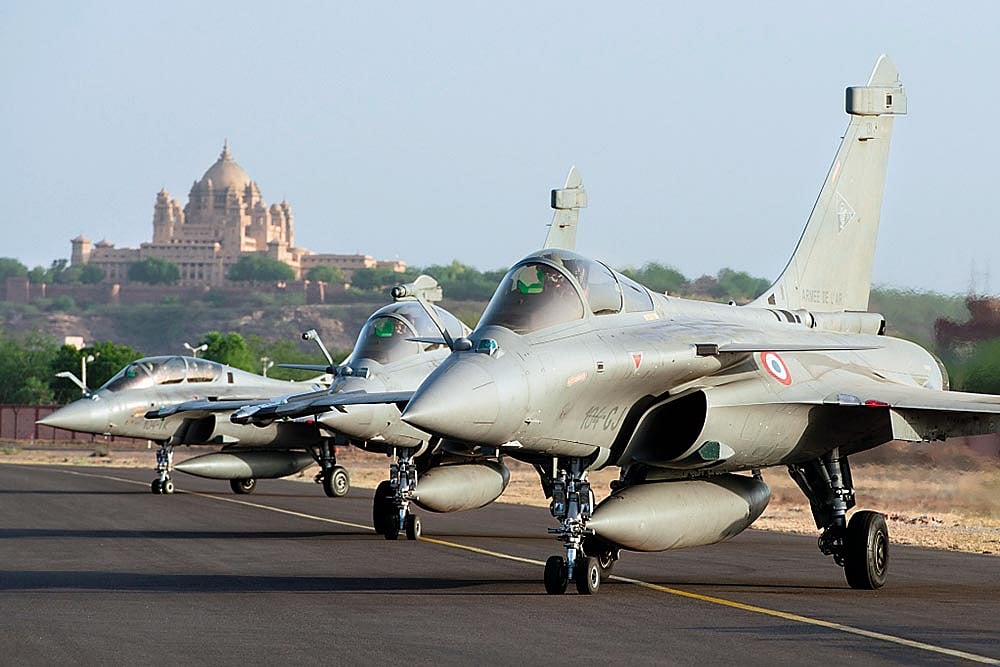 Rafale Deal: Political Slugfest Over Critical Defence Equipment Should Be Avoided