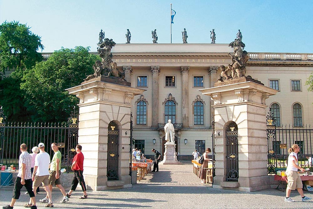 Plan To Study Abroad? Here's Why You Should Opt For Europe