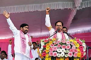 In Telangana, Congress-led 'Praja Kutami' Offers A Stiff Challenge To TRS