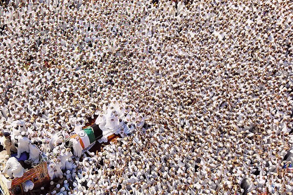 Leadership Battle Splits Dawoodi Bohras