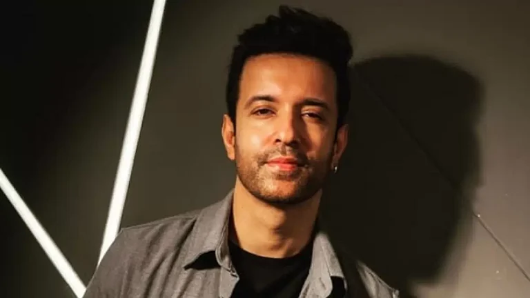 Aamir Ali - null