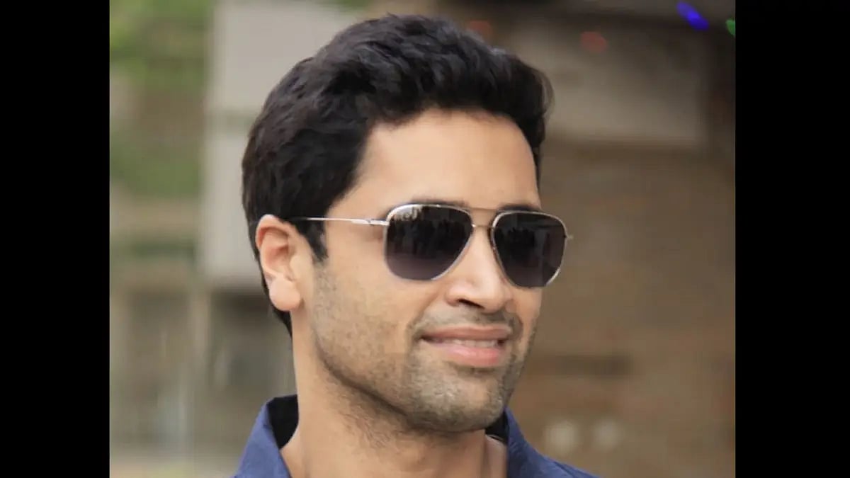 Adivi Sesh