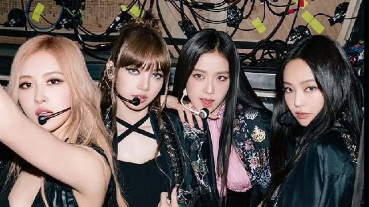 Instagram : BLACKPINK