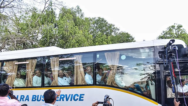 Magic Shows, Sports Entertain Congress MLAs At Udaipur Resort Ahead Of RS Polls