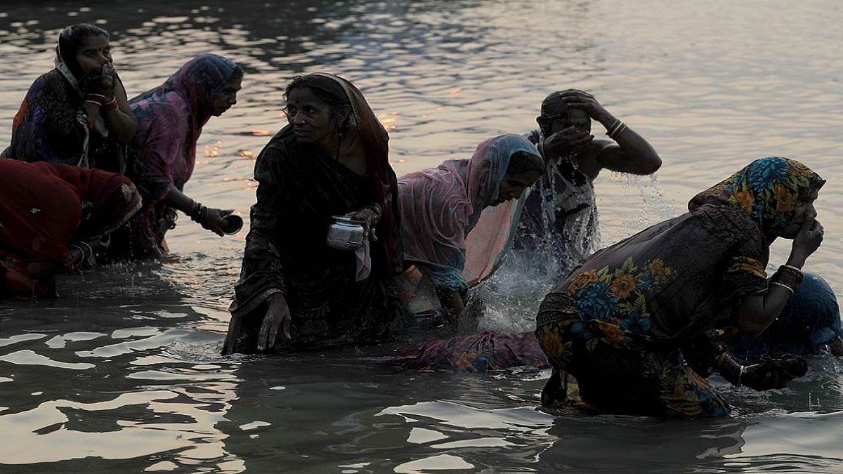 Glimpses from the Ganga Sagar Mela, in Kolkata