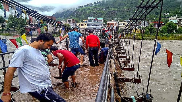 Heavy Rainfall In Himachal Pradesh, Seven Feared Dead