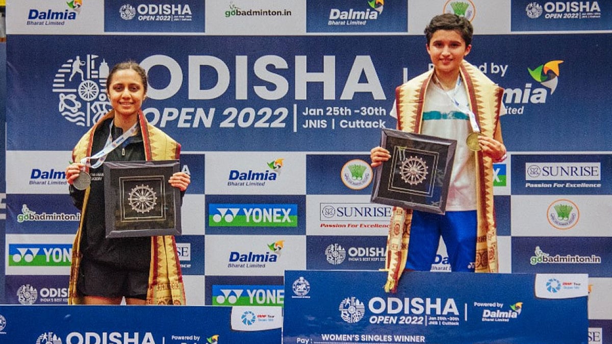 Runner-up Smit Toshniwal, left, and Hooda Unnati on the podium. - null