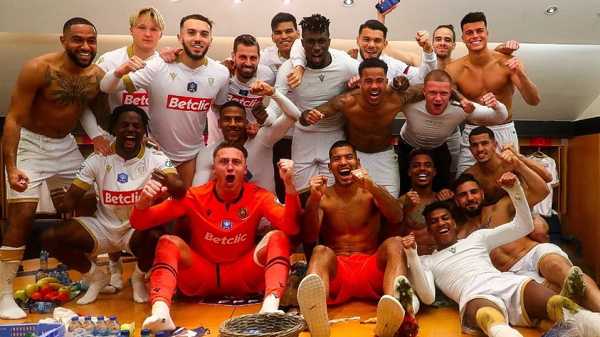 Nice players celebrate after in the dressing room after beating PSG in the French Cup 2021-22.