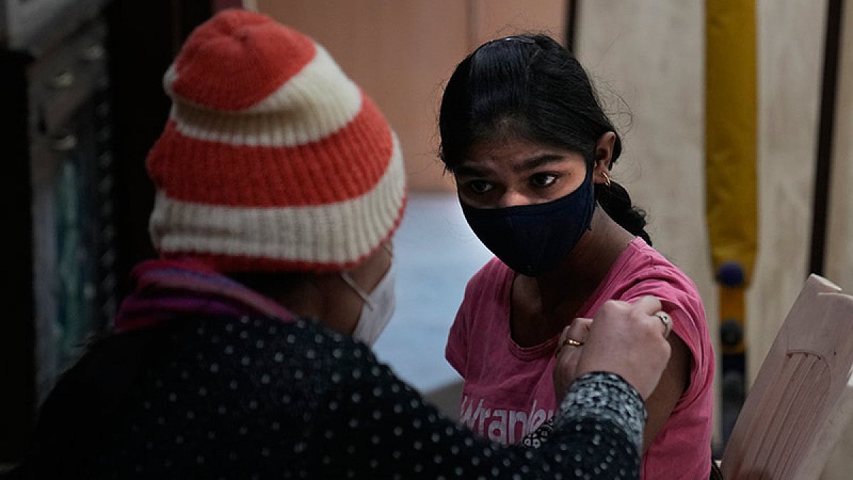 Maharashtra: Man Held For Issuing Fake COVID-19 Vaccination Certificates In Thane