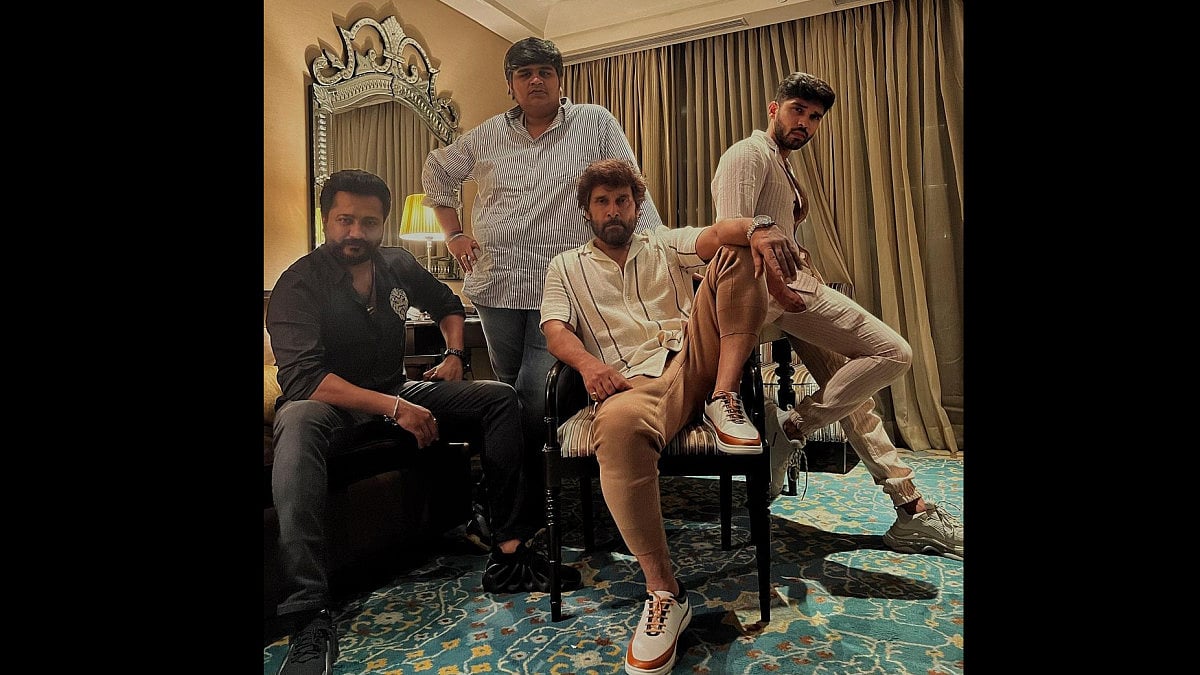 Karthik Subbaraj's 'Mahaan's' Trailer Impresses Fans