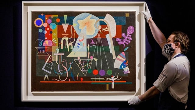 Kandinsky Meets Beethoven: The Sound Of Colours And The Shape Of Music