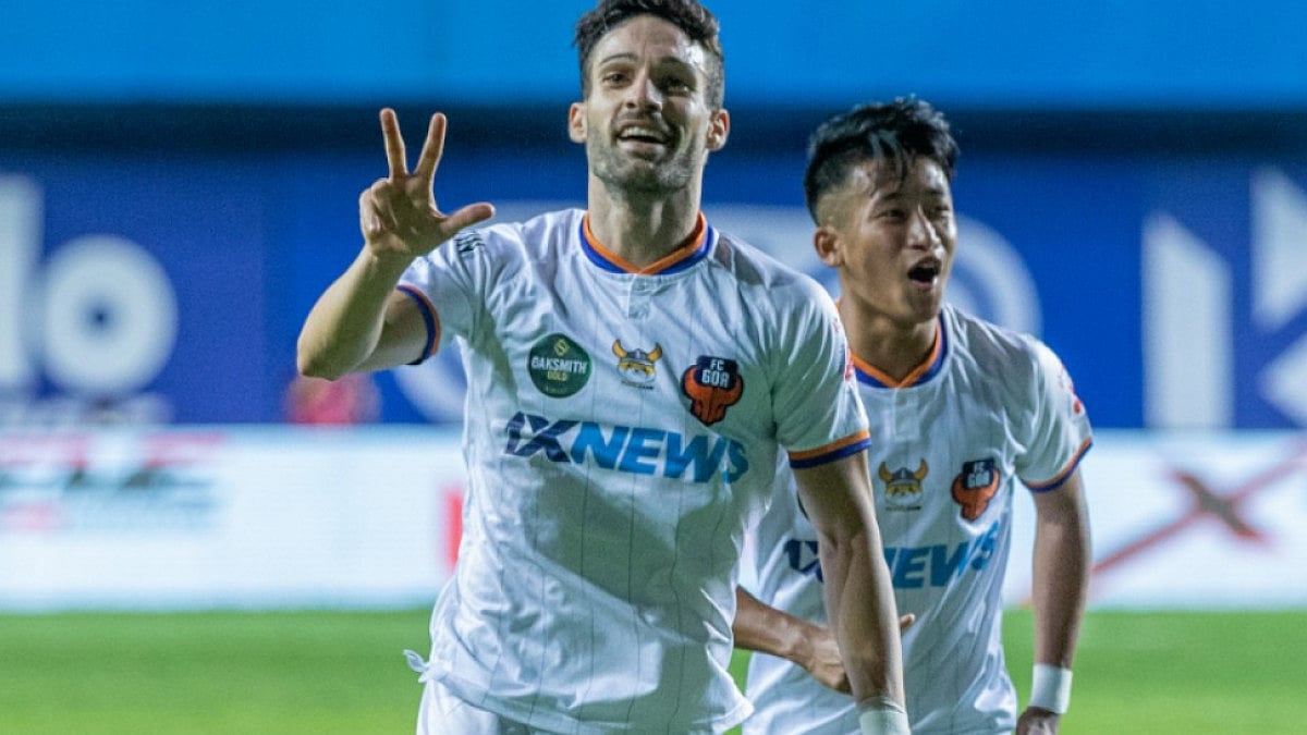 FC Goa's Jorge Ortiz celebrates after scoring his hat-trick against Chennaiyin FC in ISL 2021-22. 