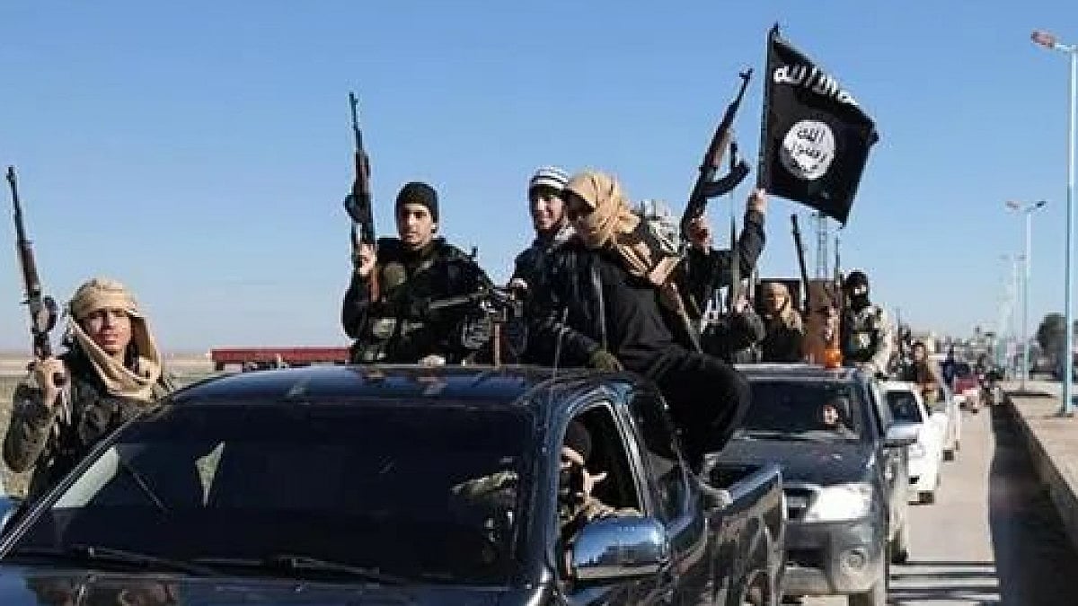 Islamic State militants