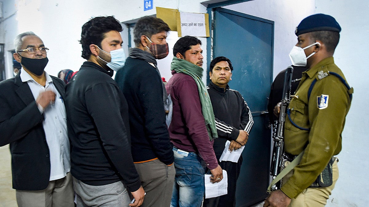 UP Polls: Over 1 Lakh Cops, Home-Guards, 800 CAPF Companies Deployed In 1st Phase