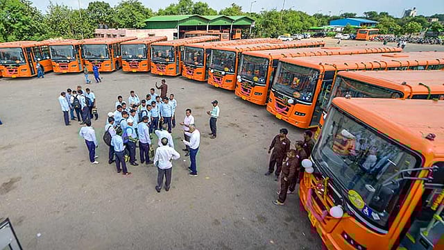 Another Electric Bus On Delhi Roads Soon
