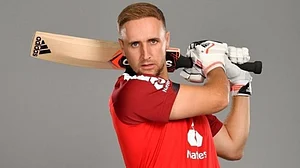 File : Liam Livingstone goes to Sunrisers Hyderabad for 13 crore in IPL 2026.