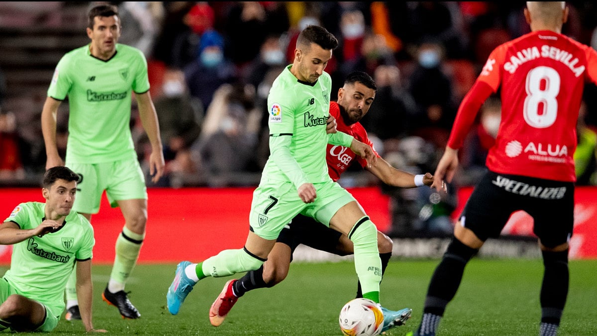 Athletic Bilbao bounced back from two-goal deficit but eventually lost 3-2 to Mallorca.