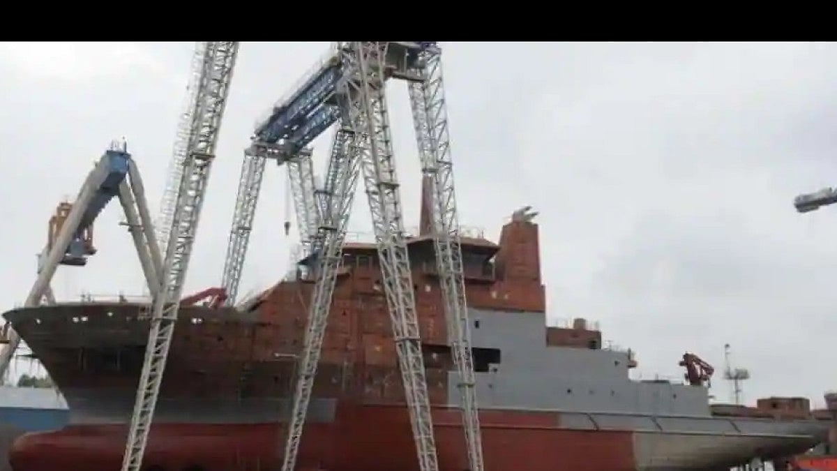 File pic of ABG shipyard.