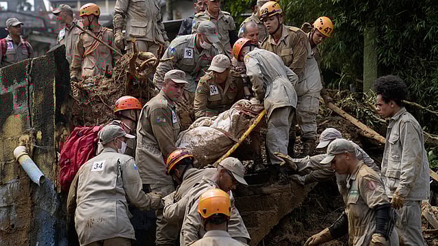 Brazil mudslide death toll is at 117, police say 116 missing