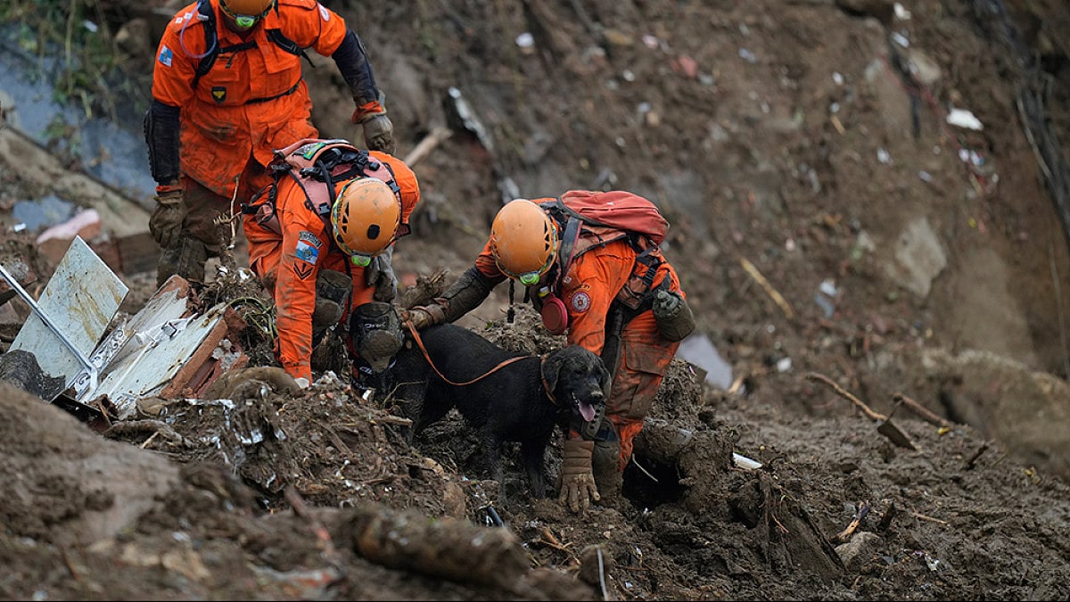 Torrential rain and mudslides in Brazils Petropolis