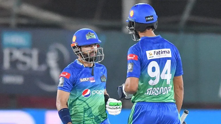 Mohammad Rizwan (L) scored 76 off 56 balls in Multan Sultans’ recent victory in PSL 2022. - File