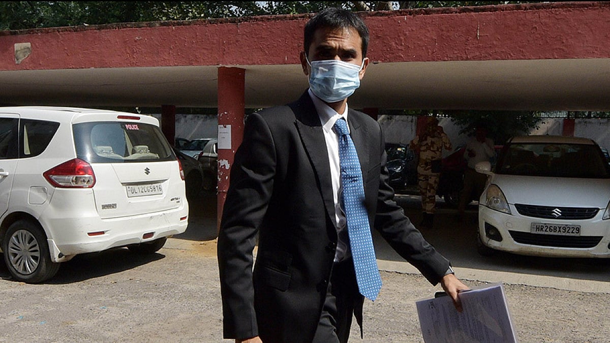 Maharashtra: Forgery Case Against Sameer Wankhede Over Bar Licence