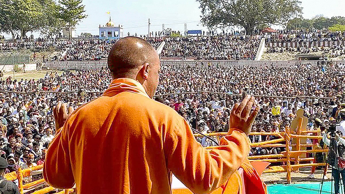 CM Yogi Adityanath addressing an election rally for BJP in Jhansi in Bundelkhand region of UP.