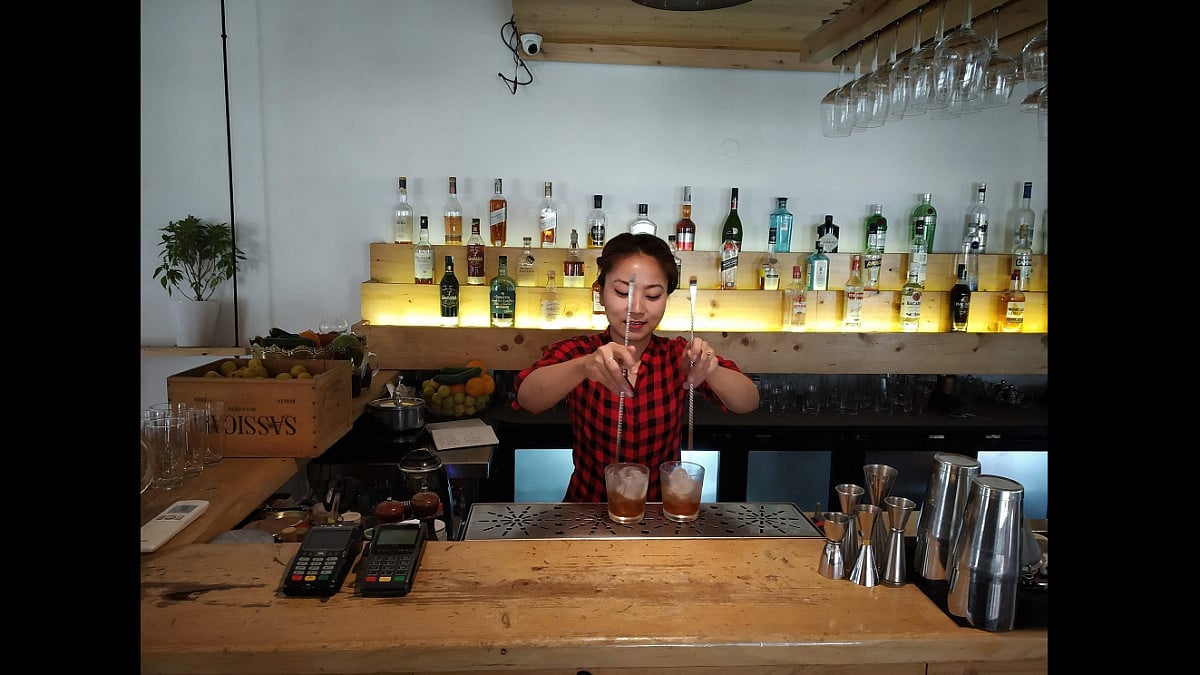 Bartender Cindy Lalramngaihzuali