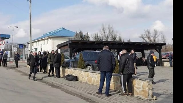 New York Orders Russia Sanctions, Welcomes Ukraine Refugees