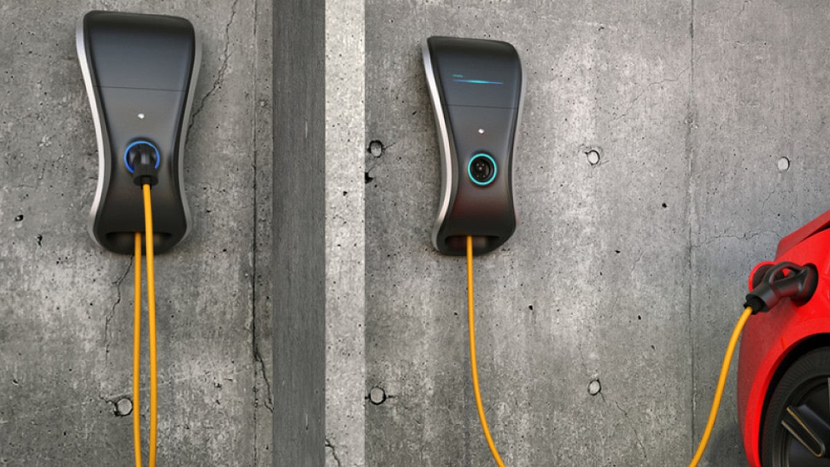 BSES sets up its first EV charging station in Mayur Vihar, EV charging station in Delhi, Electric vehicles, EV charging station