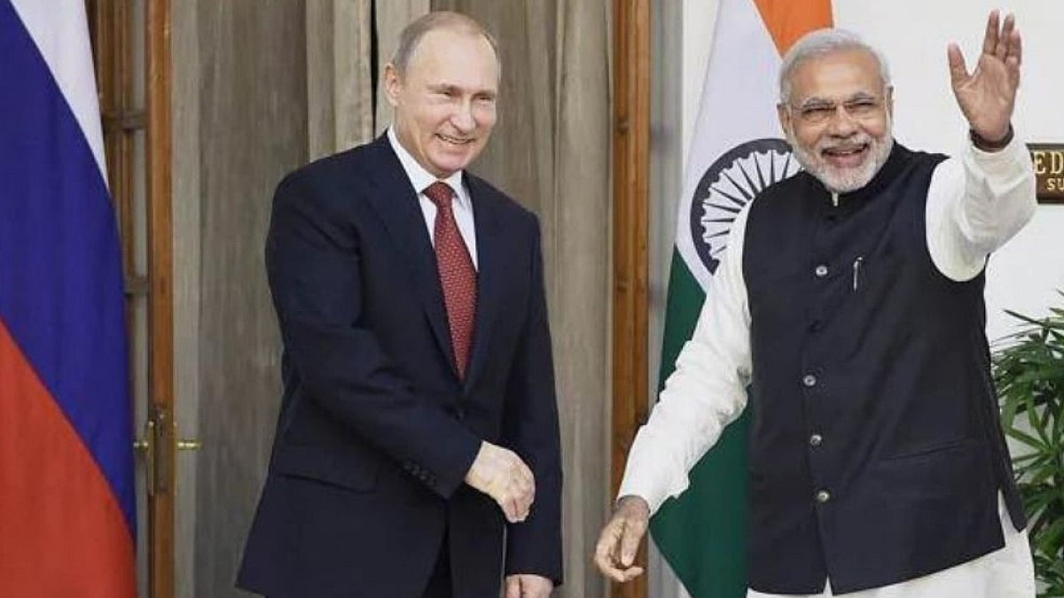 PM Modi with Russian President Vladimir Putin (File Photo)
