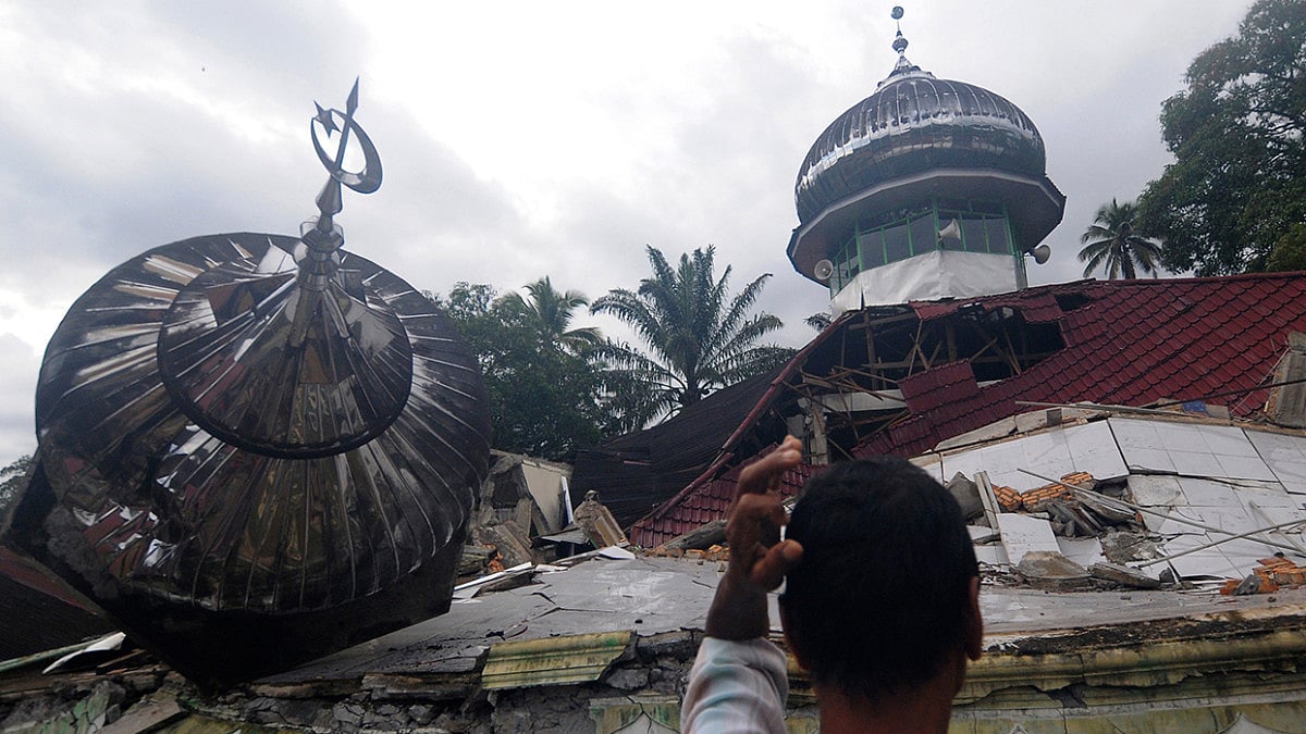 Death Toll From Indonesia Earthquake Rises To 11