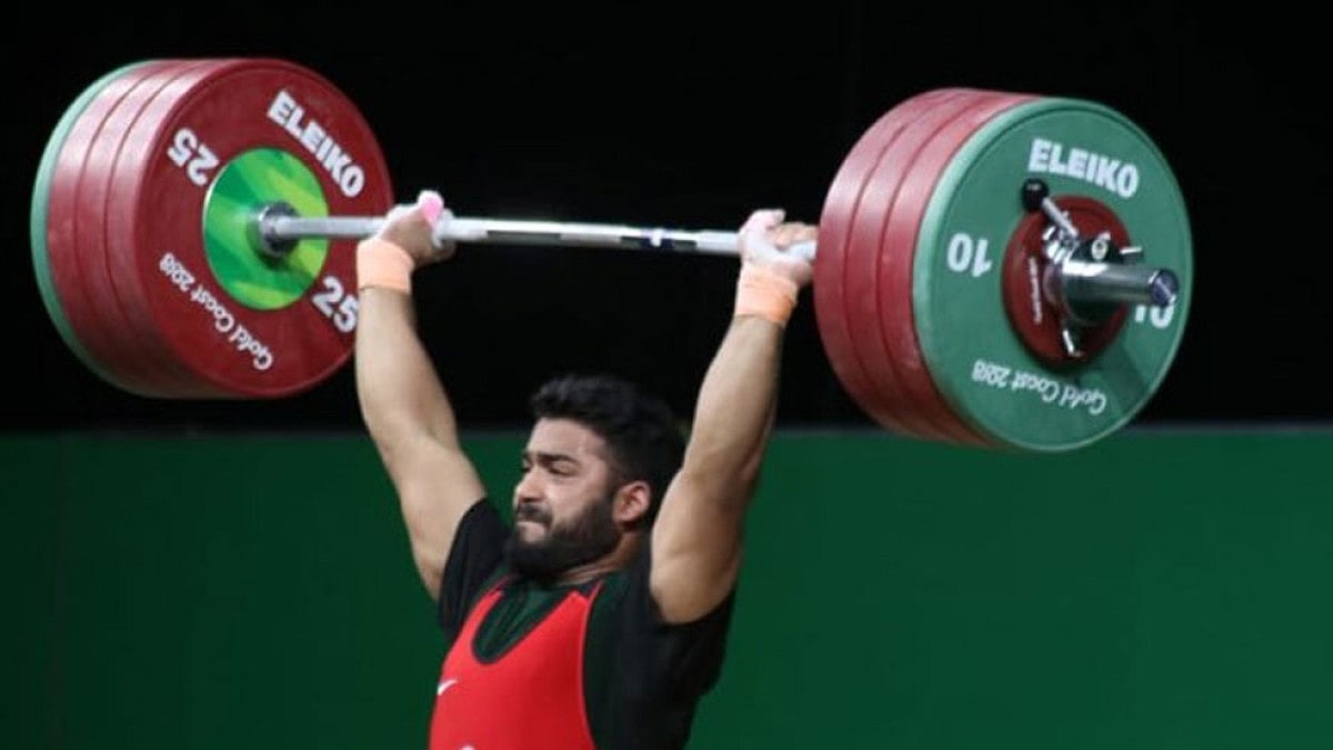 Vikas Thakur, a two-time Commonwealth Games medallist, lifted 339kg (151kg+188kg) to win gold.