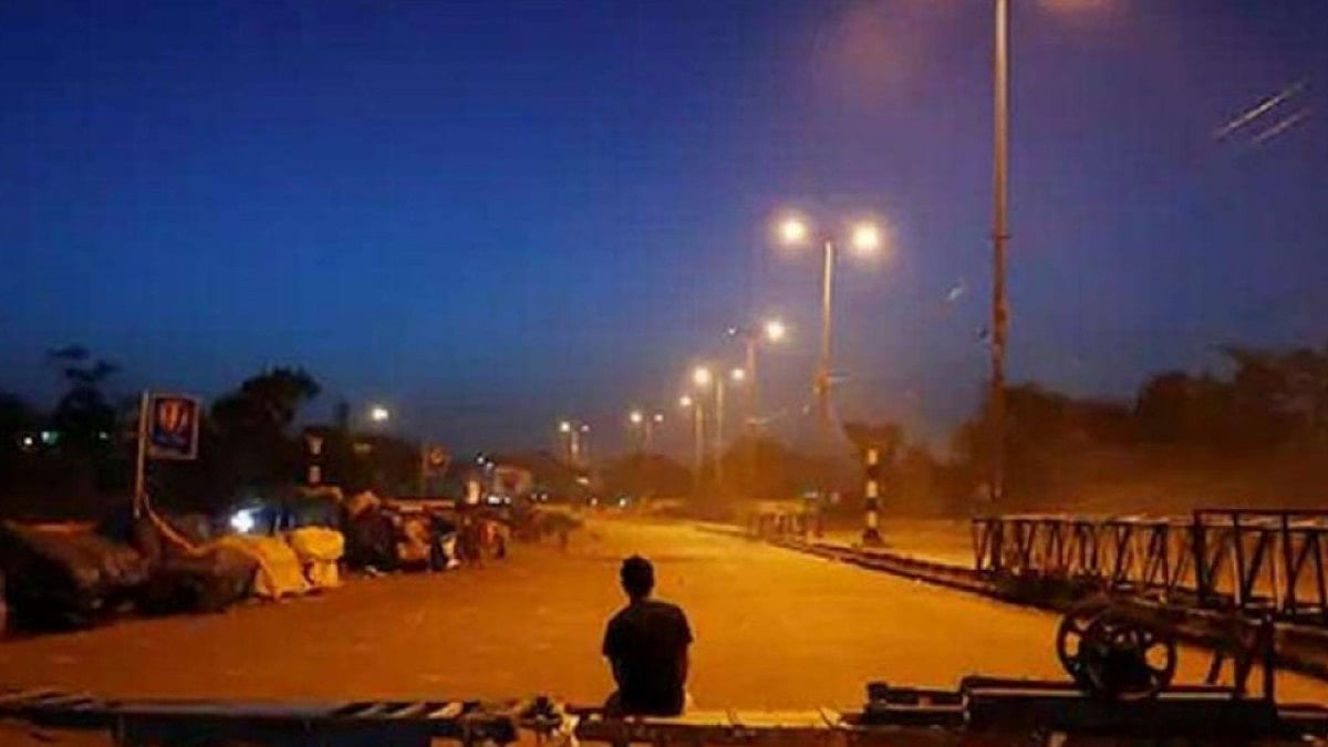 Mumbai relaxes covid curbs, covid curbs, covid cases, mumbai 