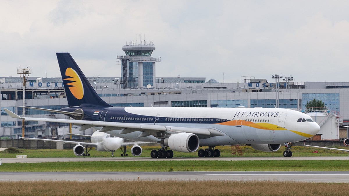 Jet Airways Has Sought The DGCA To Direct SpiceJet To Remove Its Livery From Their Aircrafts