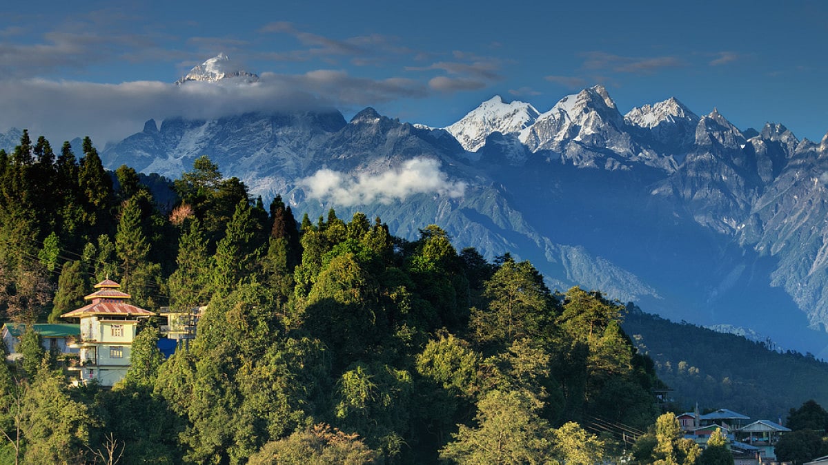 The spectacular Eastern Himalayan range can be seen from Namchi