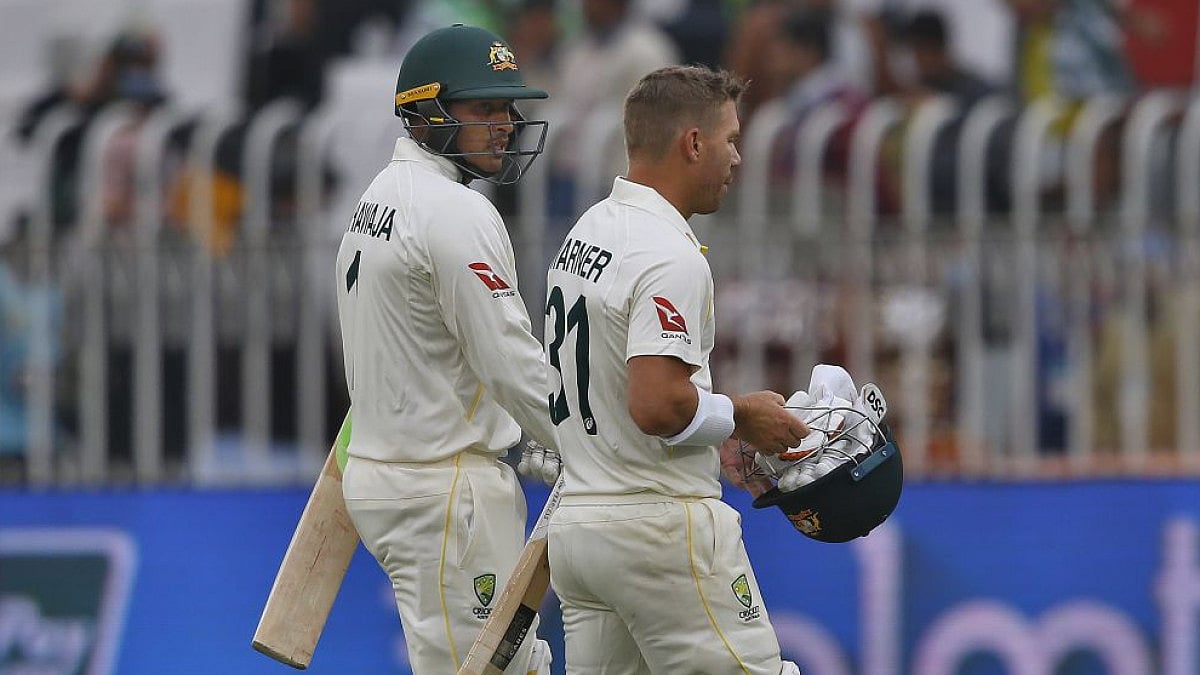Usman Khawaja, David Warner walk back to pavilion after play ends on Day 2 of PAK Vs AUS 1st Test.