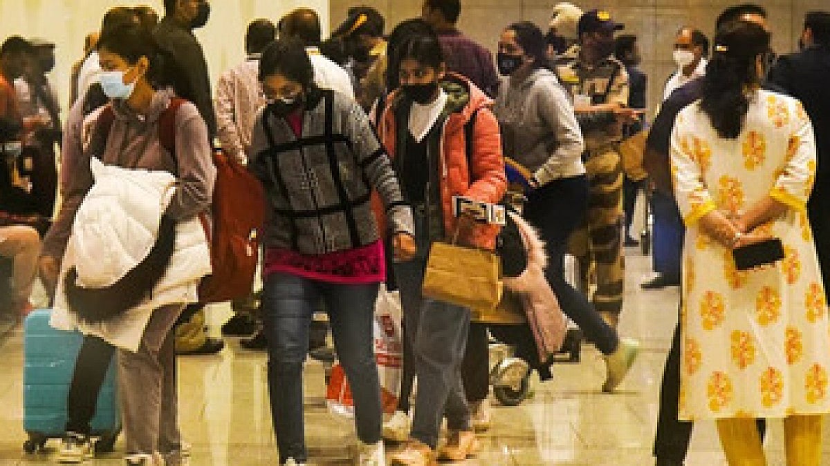 Indians students from Ukraine arrive at Delhi's IGI airport.(File photo-Representational image)