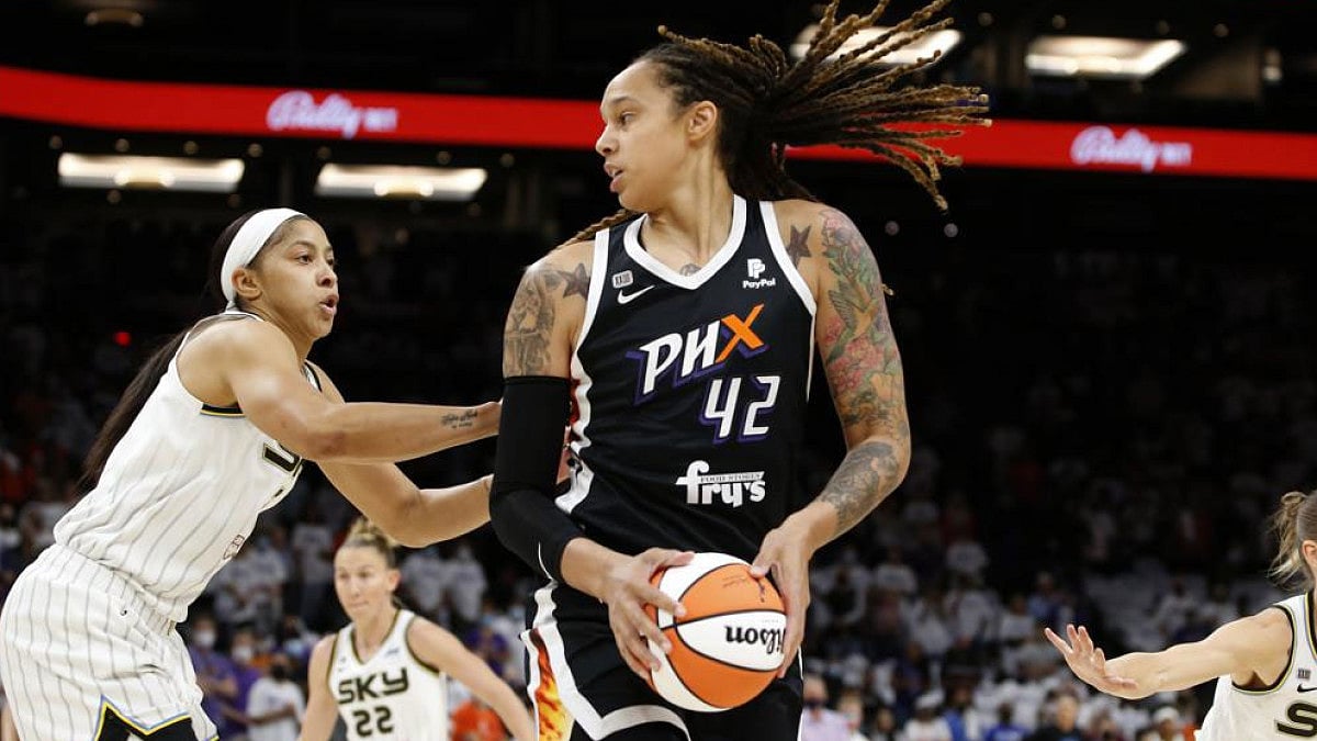Phoenix Mercury center Brittney Griner (42) in action against Chicago Sky.