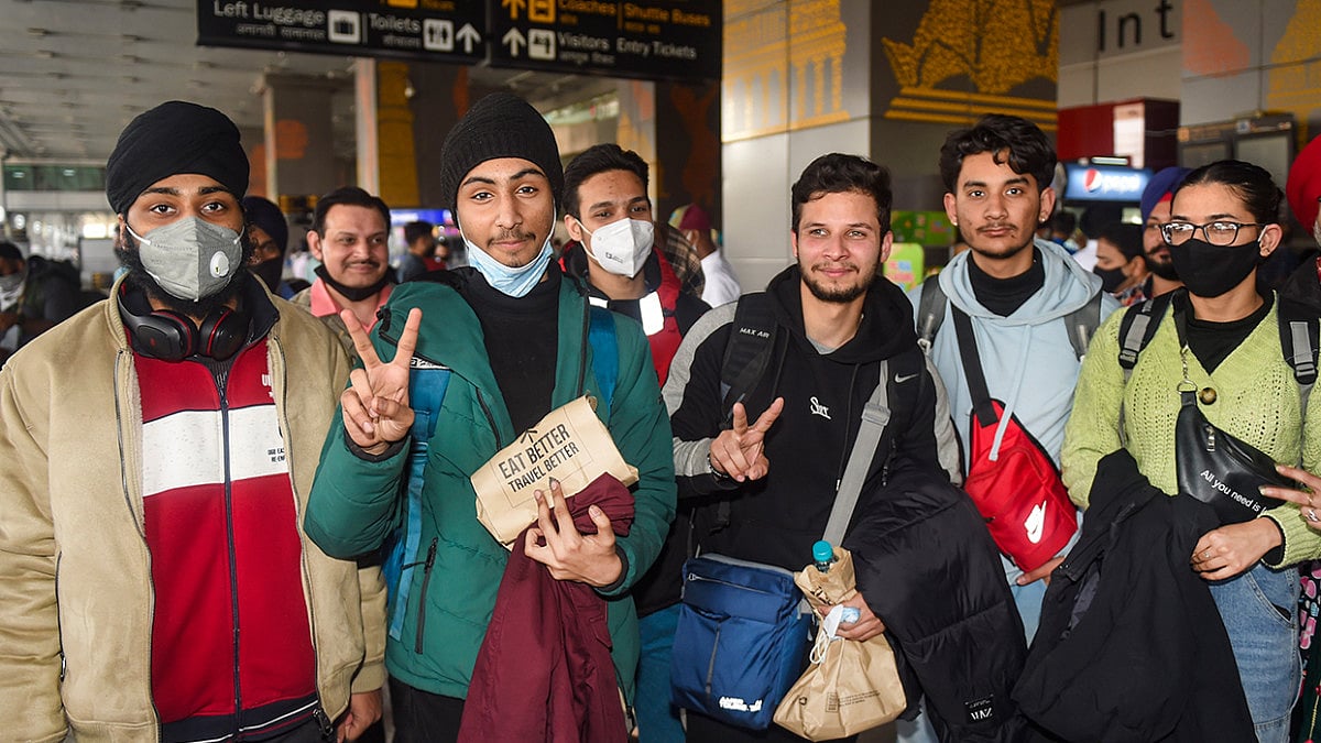 IAF Flight Carrying Students Evacuated From Ukraine's Sumy Lands In Delhi