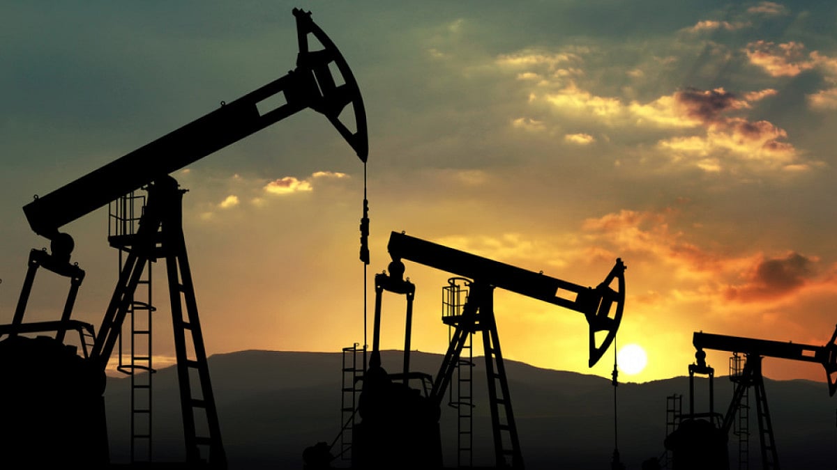 IOC has a capacity to refine 80.55 million tonnes of crude oil per annum into fuel. 