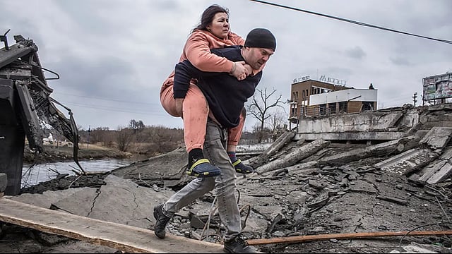 Ukraine: China Sends Humanitarian Aid, Continues to Oppose Russia Sanctions