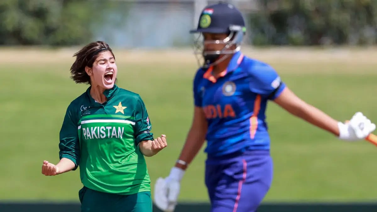 Pakistan's Daina Baig celebrates after dismissing Shafali Verma in ICC Women's World Cup 2022 tie.  