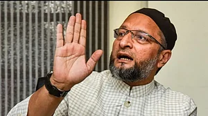 Owaisi Questions ‘Silence' Of Opposition On Gyanvapi Masjid Complex Survey